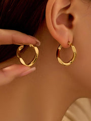1 Pair Gold Hoop Earrings for Women, Fashion Accessories, Chunky Jewelry Set, Trendy Earrings for Women, Gold Plated Earrings, Cute Earring for Any Occasion(Golden)