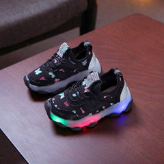 Kids Light Up Shoes Low Top Cool Rechargeable Flashing Unisex Run Sports Crystal Dancing Sneakers