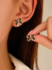 1 Pair Gold Toned Earrings, Black Bow Shaped Stud, Chic and Trendy Jewelry Earrings for Women, Suitable for Daily and Formal Wear, Stylish Accessory Earring, Style2