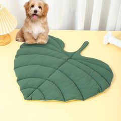 Leaf Shaped Pet Mat, Pure Cotton Thickened, All Seasons Use, Soft Warm, for Cats Dogs, Cage Liner, Indoor Bed Pad