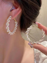 Circular Pearl High-End Unique Stylish Jewelry