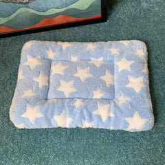 Cloud Heart Print Bone Paw Pattern Rectangle Pet Mat Winter Soft Flannel Cat Bed Mat Pet Supplies Cat Sleeping Pad