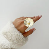 Vintage Flower Pearl Ring for Women Floral Statement Ring Elegant Party Jewelry Gift