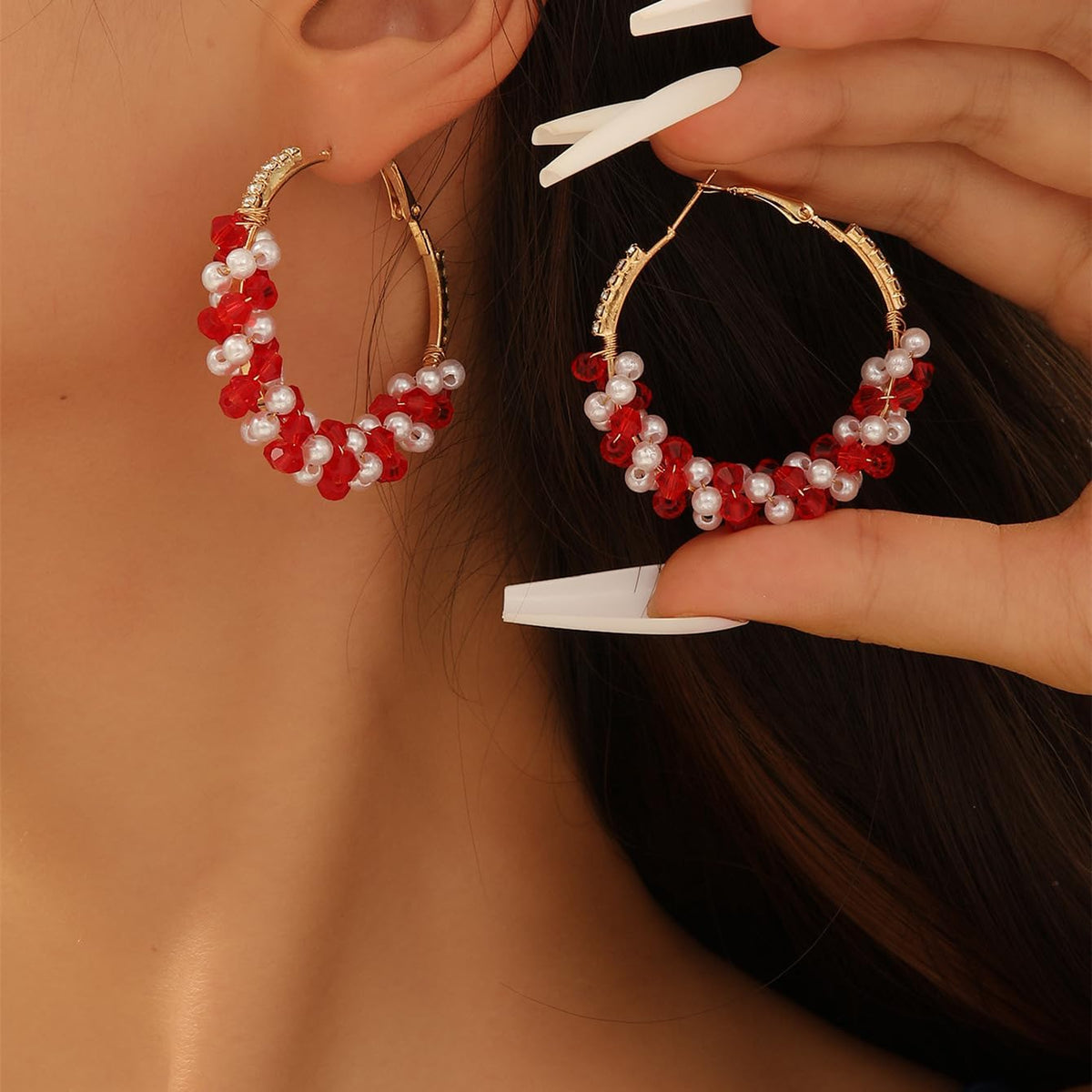 1 Pair Red Crystal Pearl Hoop Earrings, Sparkling Beaded Circle Earrings with Cubic Zirconia, Elegant Dangle Ear Jewelry for Women, Festive Holiday Earrings (Red & White)