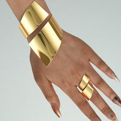 Gold Bangle Bracelets for Women Stylish Cuff and Bangle Jewelry Elegant Layered Wristwear Timeless Accessories