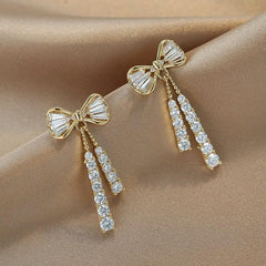 1 Pair Gold Bow Earrings for Women, Delicate Bow and Tassel Design, Elegant Drop Earrings for Weddings and Formal Events, Fashion Jewelry with Rhinestone(Gold)