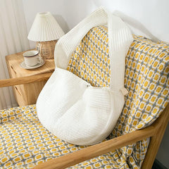 Pet cat Bag, Portable Crossbody Breathable pet Bag, Canvas Crossbody Bag, Small Dog Bag, pet Backpack，Suitable for Cats and Dogs Weighing Around 14 pounds