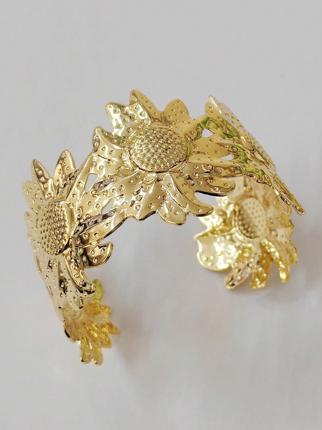 Gold Bangle Bracelets for Women Adjustable Cuff Bracelet Jewelry Elegant Gold Bangle Bracelets Gifts for Women