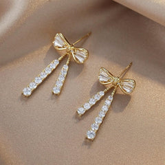 1 Pair Gold Bow Earrings for Women, Delicate Bow and Tassel Design, Elegant Drop Earrings for Weddings and Formal Events, Fashion Jewelry with Rhinestone(Gold)