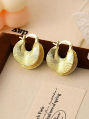 1 Pair Gold Plated Hoop Earrings for Women, Unique Fashion Jewelry, Stylish Drop Earrings for Casual and Formal Occasions, Lightweight and Stylish (Gold)