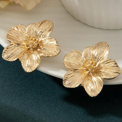 Gold Flower Earrings Gold Dangle Earrings for Women Romantic Boho Flower Statement Earrings Wedding Party Jewelry