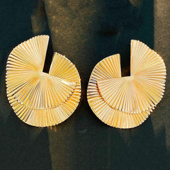 1Pair Alloy Fan Earrings, Lightweight Hypoallergenic Dainty Earrings for Women, Small Delicate Stud Earring, Vintage Minimalist Design for Everyday Use(Gold)