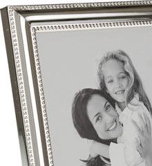 Stonebriar Decorative Silver Metal Photo Frame with Textured Border and Easel Back Stand, Elegant Wedding Picture Frame, Gift Idea for Engagements, Birthdays, and Anniversaries, 4x6