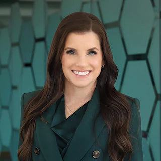 Debra Perelman Headshot